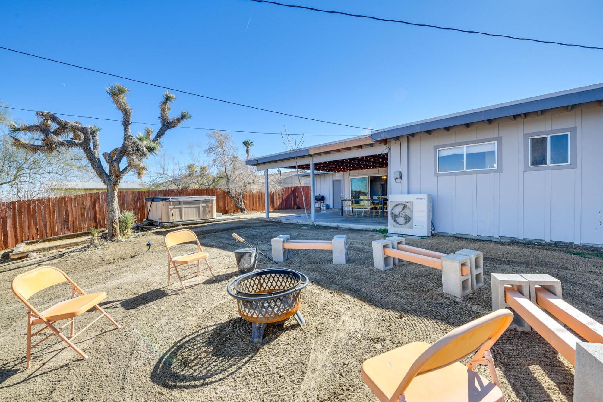 Holiday home Vacation With Private Hot Tub! Joshua Tree